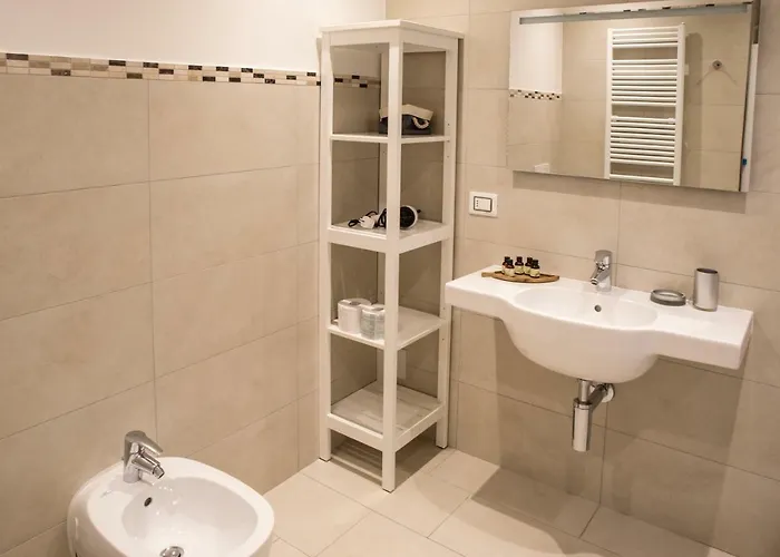 Venetian Mood Private